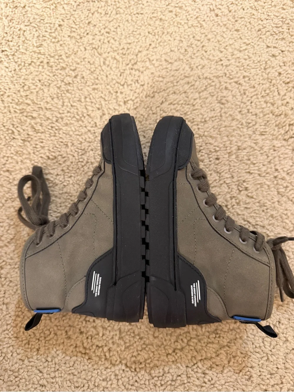 Zara Boy’s Boot Sneakers Waterproof in Size 30